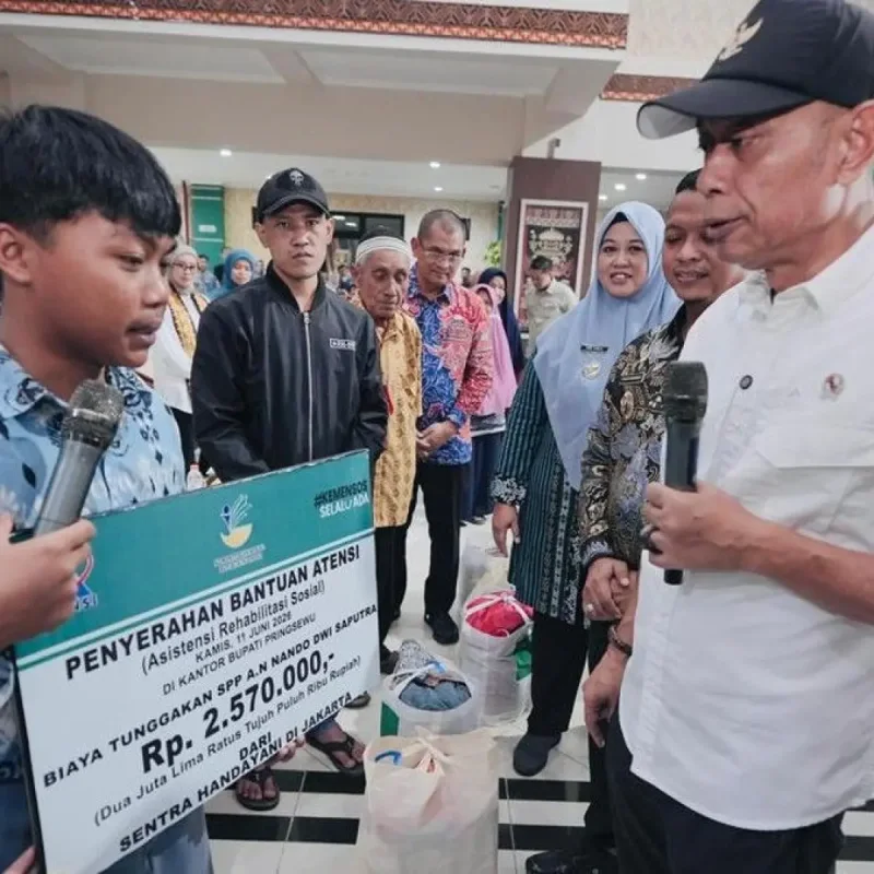 Kemensos Salurkan Bantuan ATENSI Rp1 Miliar untuk Kelompok Rentan di Pringsewu