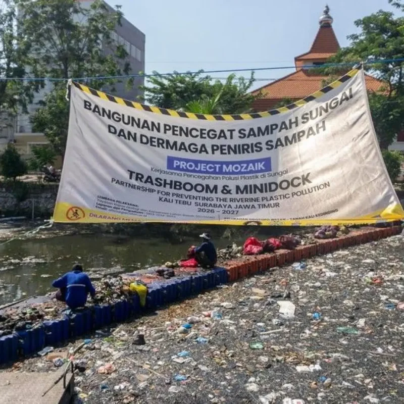 Surabaya Jadi Kota Percontohan Program Pengurangan Sampah Plastik Sungai