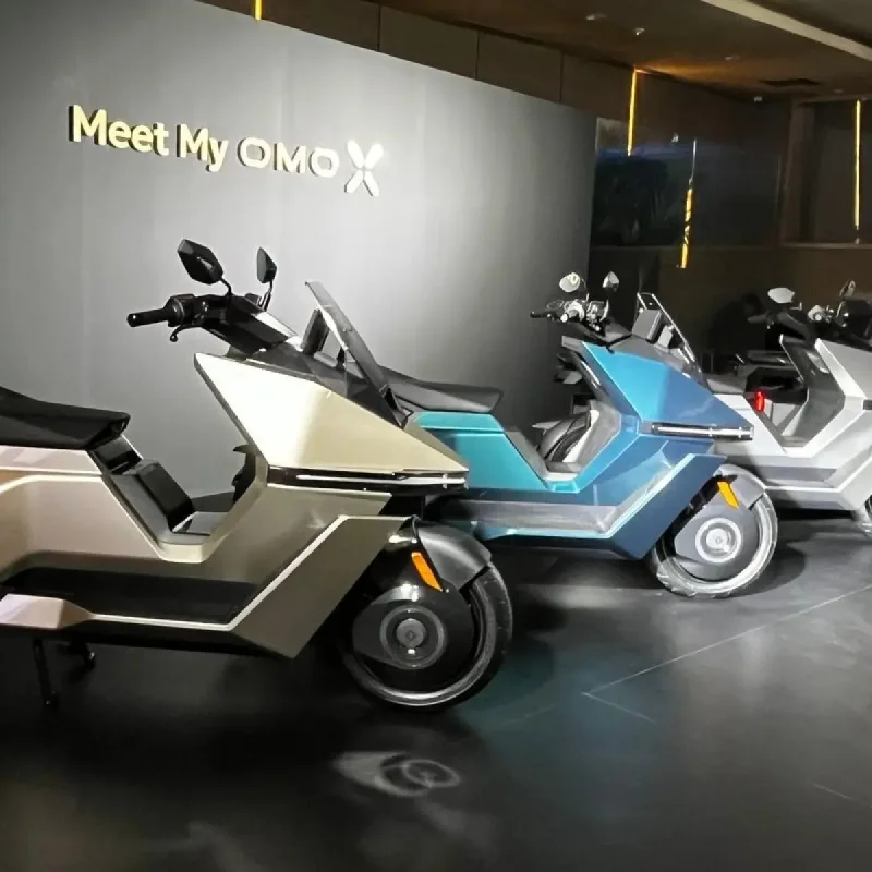 Omoway Distribusikan 100 Unit Perdana Sepeda Motor Listrik Omo X di Indonesia