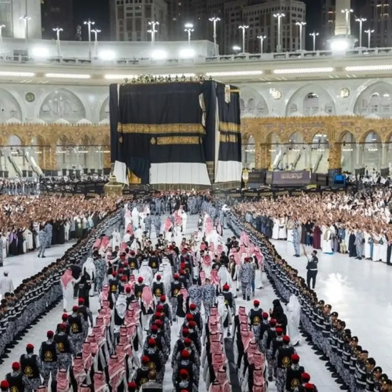 Arab Saudi Ganti Kiswah Ka'bah Sambut Tahun Baru 1448 Hijriah