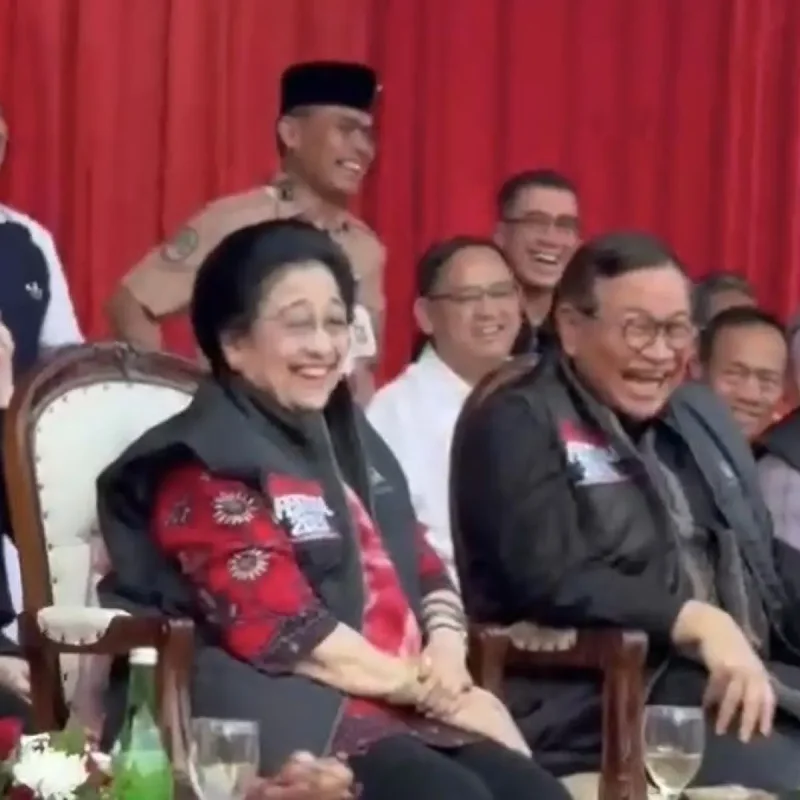 Megawati Tertawa Lihat Peserta Lomba Impersonate Dirinya di Festival Bung Karno