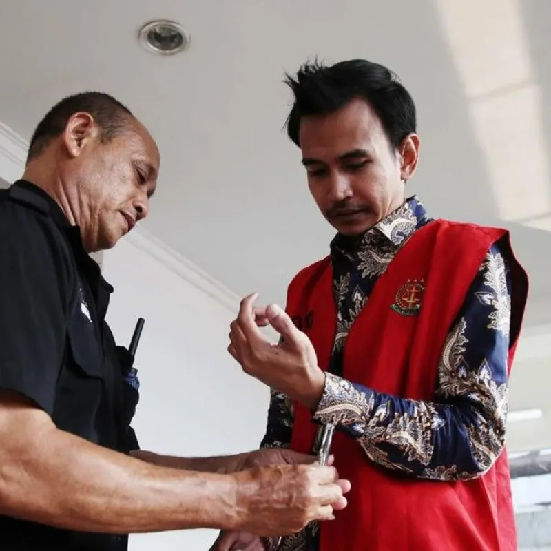 Polres Jakut Tahan Selebgram Adam Deni Terkait Perusakan Ruko dan Intimidasi