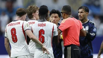 Argentina Main Kasar, Dua Legenda Serie A Italia Mengecam