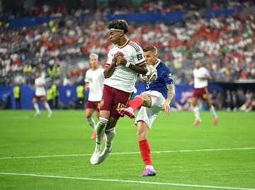 Lucas Digne Minta Maaf Usai Gagal Bawa Prancis ke Final Piala Dunia 2026