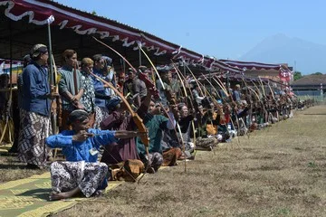 Gladhen Ageng Jemparingan 2026: Melestarikan Panahan Tradisional Gaya Mataram