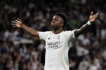 Nasib Vinicius Jr di Persimpangan Jalan: Perpanjang Kontrak atau Hengkang dari Madrid?