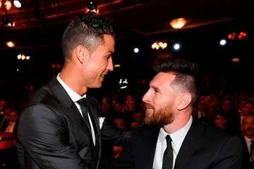 Masa depan Ronaldo dan Messi jelang pensiun berdasarkan kontrak klub