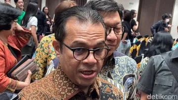 Ilustrasi risiko kecerdasan buatan dan data digital