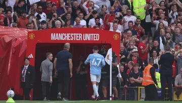 Phil Foden saat membela Manchester City