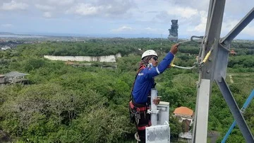 Ilustrasi pengelolaan sampah elektronik atau eWaste