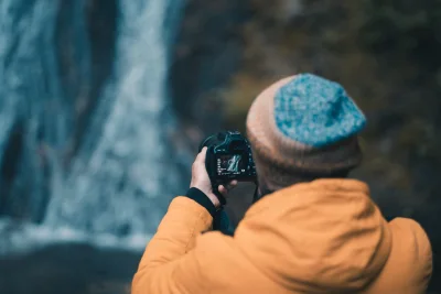 Fotografer Terbaik Dunia 2026 Menang Berkat Foto Lanskap Indonesia