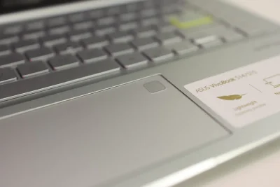 Asus Vivobook S14 S5452MA Dirilis di Indonesia Bawa Baterai 20 Jam