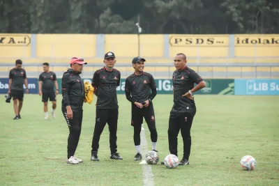 Jelang Final ASEAN Cup, Prabowo Terima Kunjungan Presiden FIFA