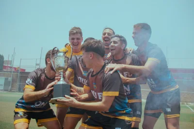Rizky Ridho Kemarin Minta Maaf, Kini Bahagia Angkat Trofi Juara