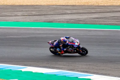 Keseruan Alex Marquez dan Fermin Aldeguer Jumpa Fans di Jakarta