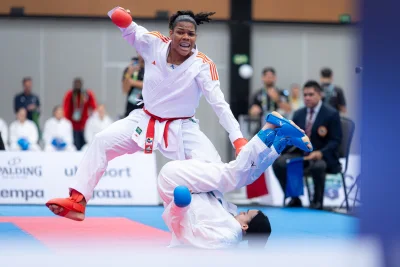 Hadi Tjahjanto Lepas Tim Karate Indonesia Menuju Kejuaraan Dunia