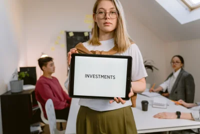 Komdigi Pastikan Regulasi Digital Terprediksi Demi Kepastian Investor