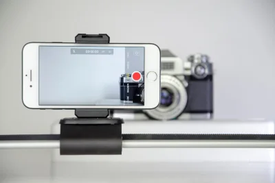 Aturan Ketat Apple Saat iPhone Tampil di Film dan Serial Televisi