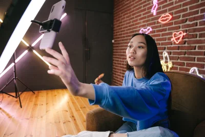 Dukung Kreator Konten, Telkomsel Optimalkan Jaringan 5G dengan AI