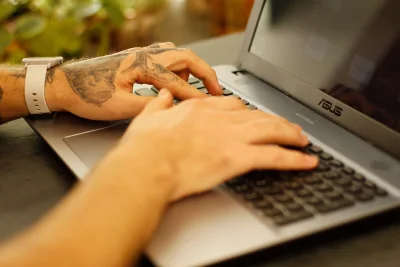 Pasar PC Tumbuh dan ASUS Raup 17 Persen Pangsa Pasar Lini Commercial di Indonesia
