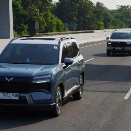 Review Wuling Eksion PHEV: SUV 7-Seater Irit dan Bertenaga untuk Keluarga