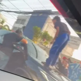 Massa Rusak Toyota Fortuner di Tanah Abang, Jakpus