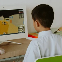 Psikolog Ingatkan Bahaya Popcorn Brain Akibat Anak Main Game Online