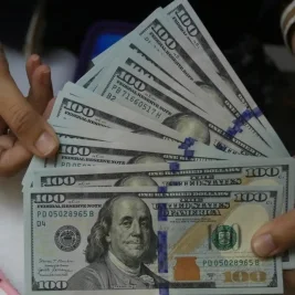 Rupiah Terpuruk ke Rp 18.201 per Dolar AS pada 8 Juni 2026