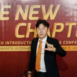 Persija Jakarta Resmi Kontrak Shin Tae-yong sebagai Pelatih Baru