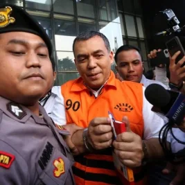 KPK Periksa Eks Wamen Imipas Silmy Karim Terkait Kasus Pemerasan