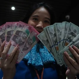 Bank Indonesia Naikkan BI Rate Jadi 5,50 Persen untuk Stabilkan Rupiah