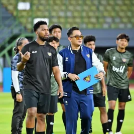 Daniel Sturridge Pantau Seleksi Pemain Muda di Program Second Chance Bekasi