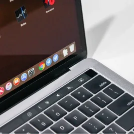 Apple Akhiri Dukungan Chip Intel di MacOS 27 Golden Gate