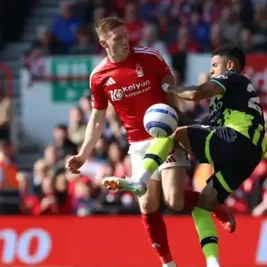 MU Optimistis Salip Man City Kejar Elliot Anderson