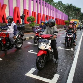 Tips Aman Berkendara Usai Kasus Fortuner Diamuk Massa di Jakarta