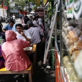 BI Naikkan Suku Bunga Acuan untuk Perkuat Rupiah, Bunga Kredit Diprediksi Ikut Naik