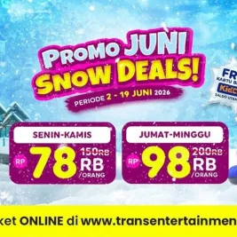 Trans Snow World Surabaya Hadirkan Salju Asli untuk Liburan Sekolah