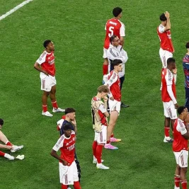 Thierry Henry Desak Arsenal Segera Datangkan Pemain Baru Usai Juara