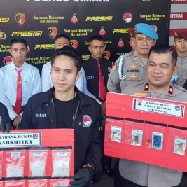 Polres Cimahi Tangkap Selebgram Bandung Edarkan Liquid Vape Ketamin