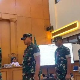 Empat Prajurit TNI Divonis Penjara karena Siram Air Keras ke Aktivis