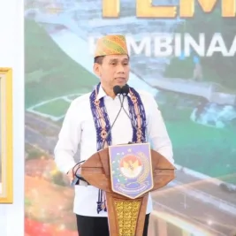 Wamendagri Minta Pemda Perkuat Ketahanan Daerah Lewat Pembangunan Desa