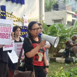 Koalisi MBG Watch Demo Tuntut Moratorium Program Makan Bergizi Gratis
