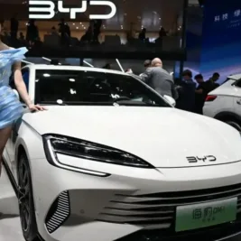 BYD Targetkan Jadi Produsen Mobil Terbesar Dunia pada 2030