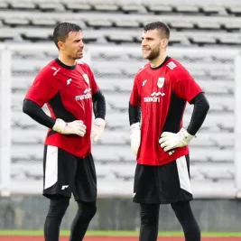 John Herdman Hadapi Dilema Pilih Kiper Utama Timnas Indonesia