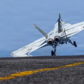AS Lancarkan Serangan Udara ke Target Militer Iran di Tengah Gencatan Senjata