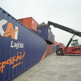 KAI Logistik Angkut 1,19 Juta Ton Barang Lewat Kereta Kontainer