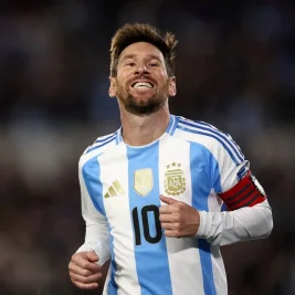 Momen Emosional Messi Bertemu Anak Eks Rekan Setim di Barcelona