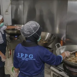 Pemerintah Tata Ulang Dapur MBG Akibat Pembengkakan Anggaran Rp1 Triliun