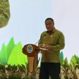 Menteri LH Jumhur Hidayat Desak Pengusaha Terapkan Keberlanjutan Lingkungan
