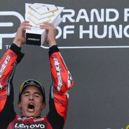 Marc Marquez Menangi MotoGP Hungaria 2026 dengan Manajemen Balapan Sempurna